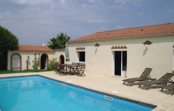 Апартаменты Holiday home Le Château d´Olonne KL-863