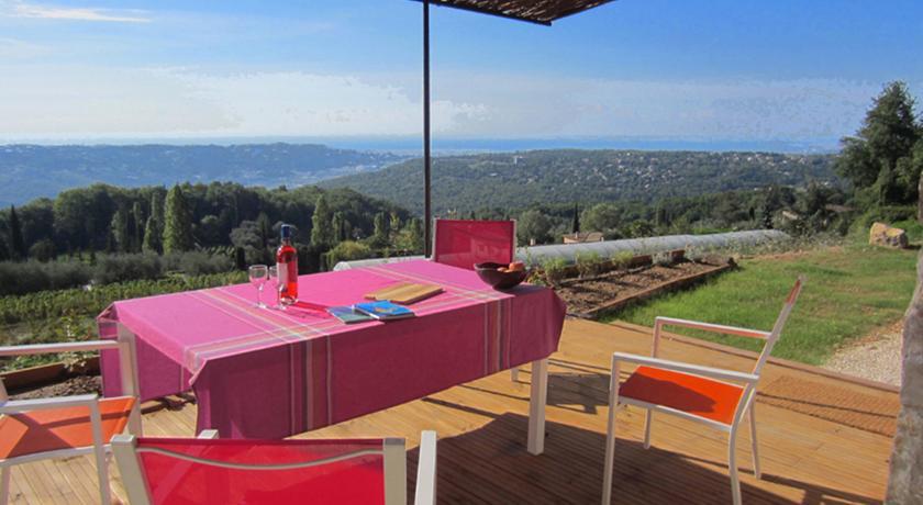 Апартаменты Holiday home Le Balcon d'azur 06