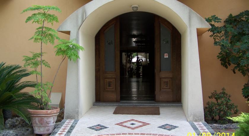 Отель Hotel Nautilus