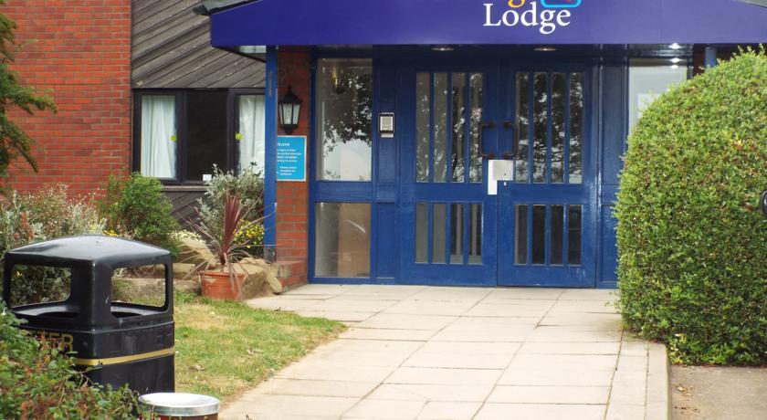 Отель Redwings Lodge Rutland