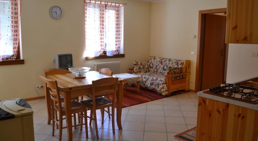 Апартаменты Apartment Trilocale Zona Pineta