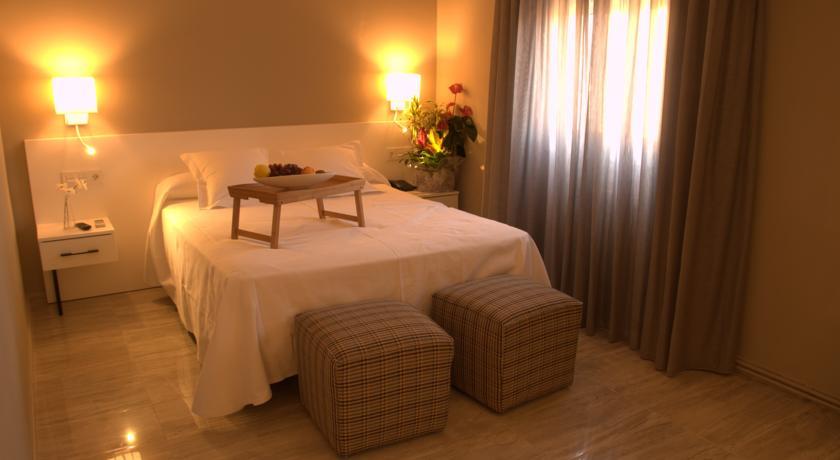 Отель New Hotel Colon
