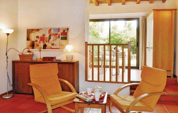 Апартаменты Holiday home rue du Chateau P-755