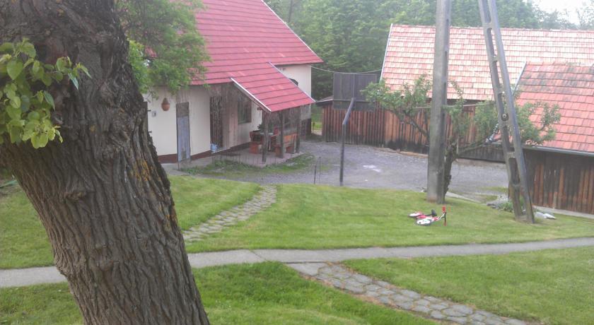 Апартаменты Szarvasszálló Vendégház