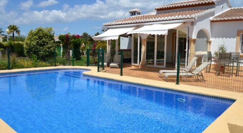 Casa Price