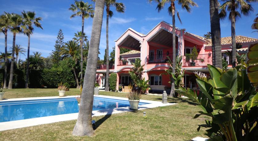 Вилла Villa Pink Palace