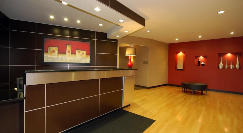 Отель Cambria Suites Akron/Canton Airport