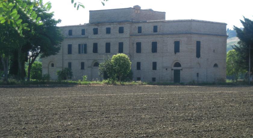 Отель B&B Villa Mattei