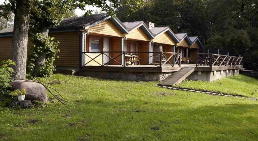 Отель Suurejõe Holiday Center
