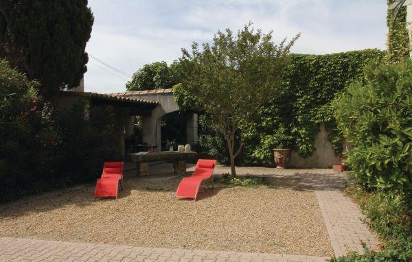 Апартаменты Holiday home Bellegarde YA-1298