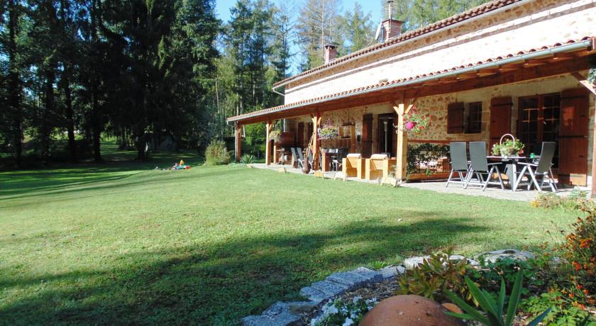 Апартаменты Holiday home Lestouilles