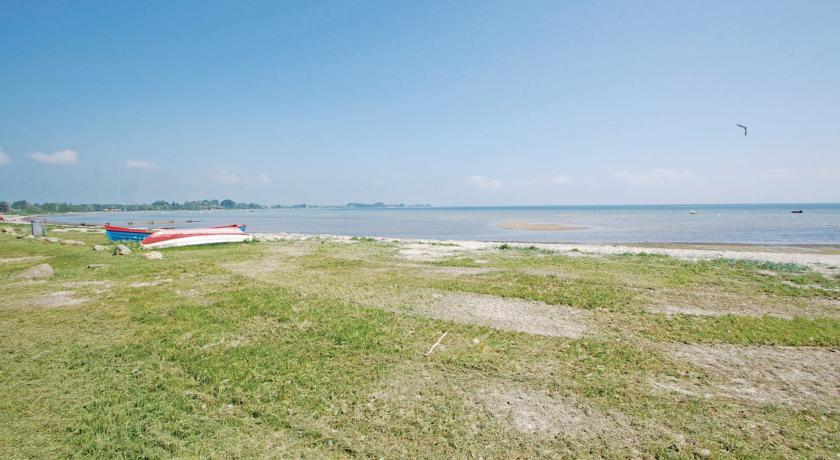 Апартаменты Holiday home Bjert 60