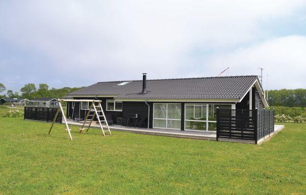 Апартаменты Holiday home Storvorde 4 Denmark