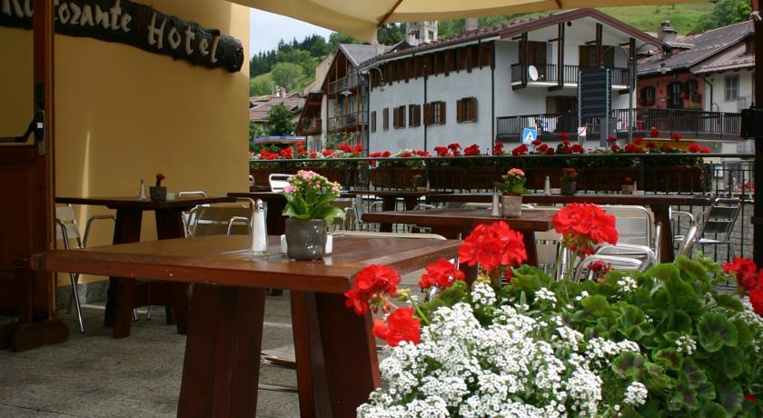 Отель Albergo Ristorante La Ginestra