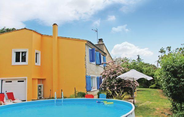 Апартаменты Holiday home Savasse CD-984
