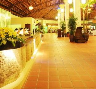 Diamond Bay Resort & Spa