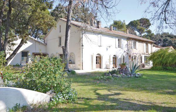 Апартаменты Apartment Rochefort du Gard EF-1308