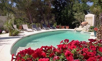 Гостевой дом Holiday home d'Avignon et pinède