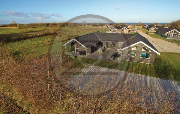 Апартаменты Holiday home Strandbakken P-589