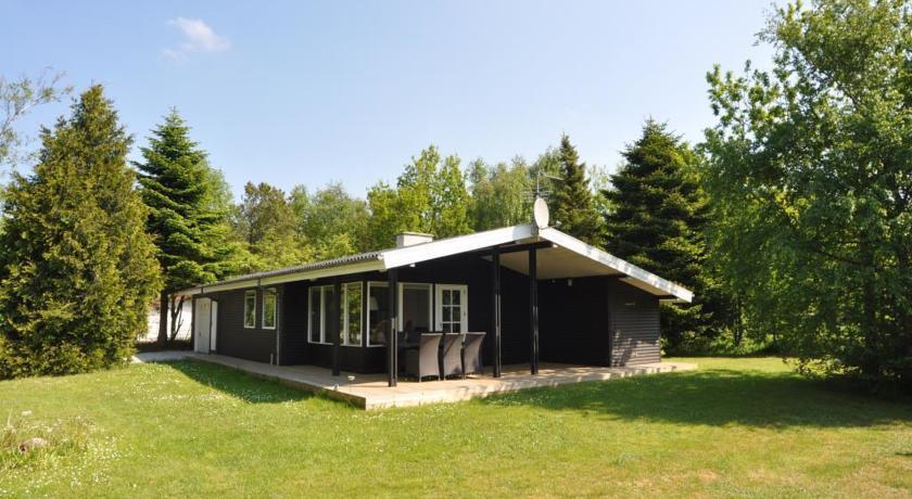 Апартаменты Holiday home Oster Skovvej 125