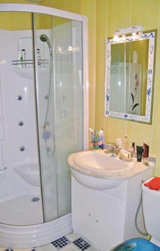 Апартаменты Holiday home Pirou-Plage UV-1131