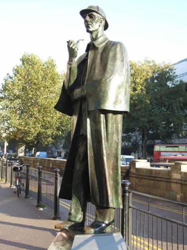 Baker Street Apartments