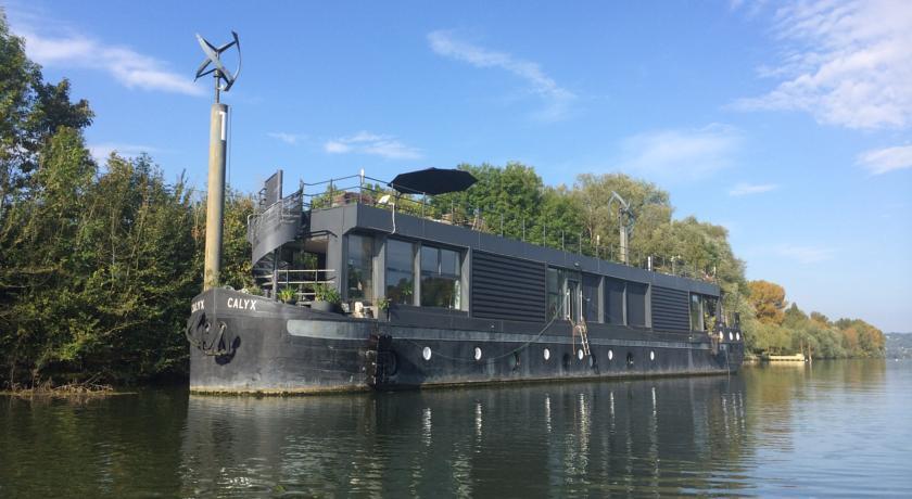 Отель La Proue Péniche Calyx