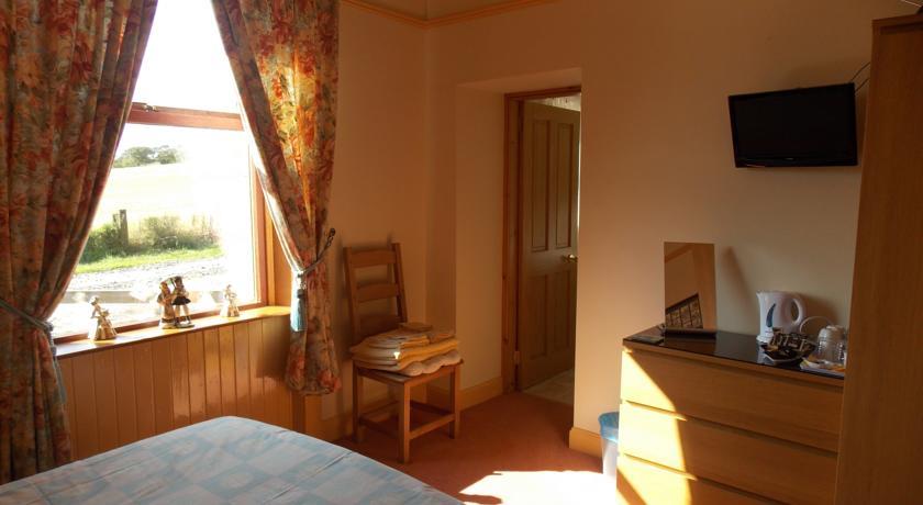 Мини-отель Brick House B&B