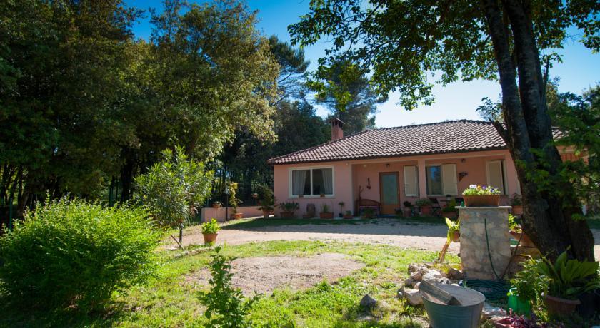 Отель B&B La Casa Nel Bosco