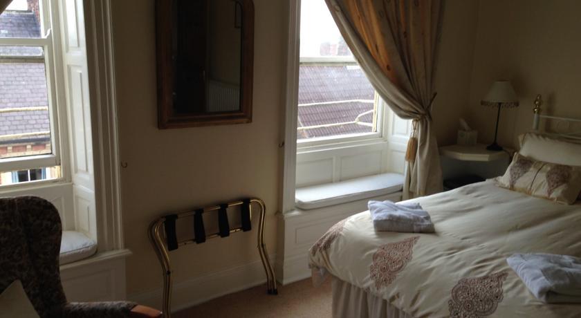Мини-отель Kirkgate House Hotel