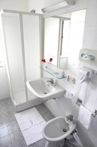 Отель Hotel Trani