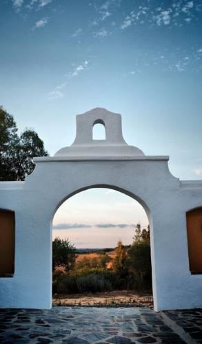 Апартаменты Monte Vale Pereiro