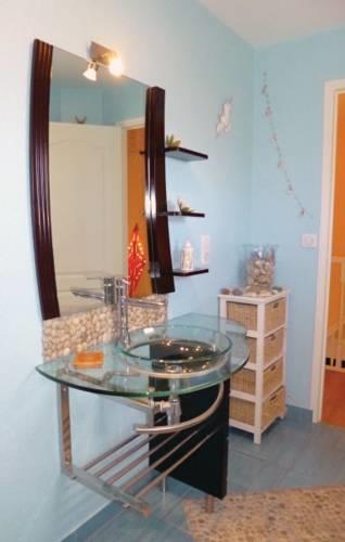 Апартаменты Holiday home Le Loreur CD-1101
