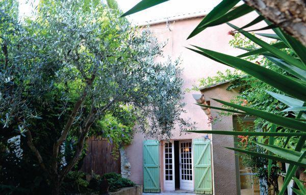 Апартаменты Holiday home Luche Pringe N-785