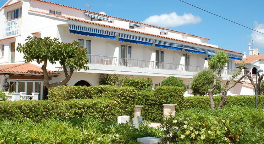 Гостевой дом Hostal Port Fornells