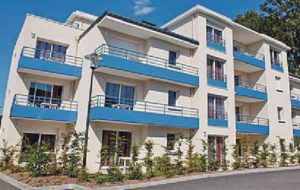 Апартаменты Apartment Plescop IJ-1579
