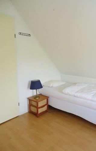 Апартаменты Holiday home Tzummarum 23
