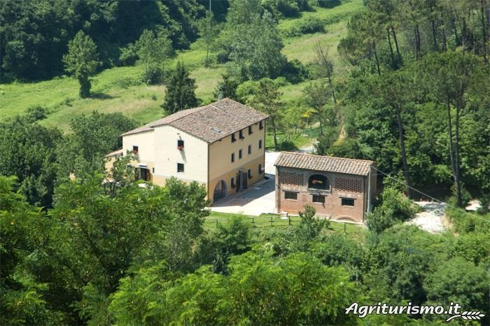Отель Agriturismo Montecastello