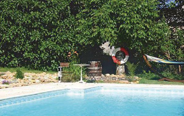 Апартаменты Holiday home Beaulieu sur Sonnette H-774