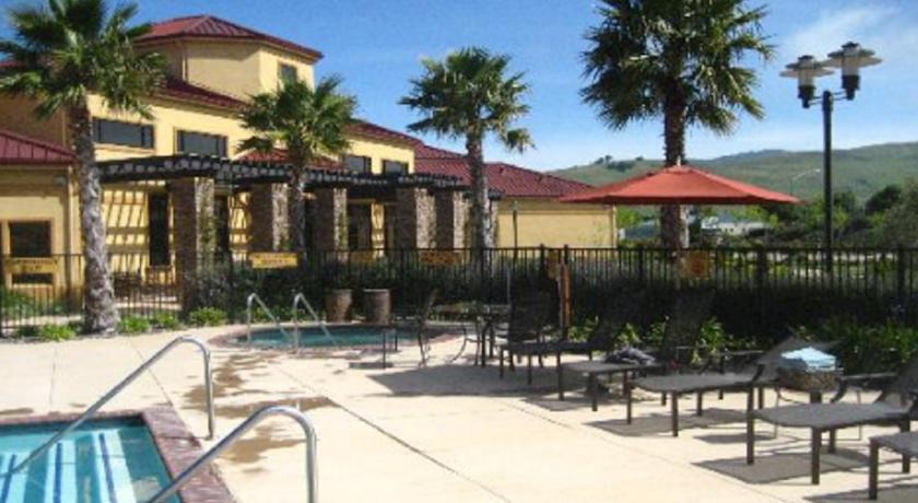 Отель SpringHill Suites Napa Valley
