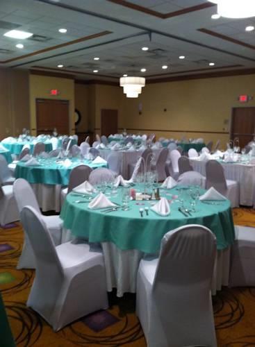 Отель Hilton Garden Inn Chesapeake Suffolk