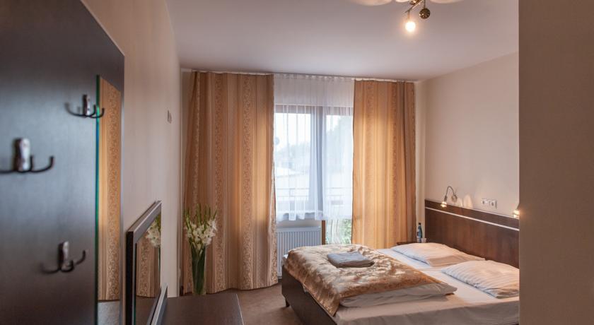 Отель Hotel E7