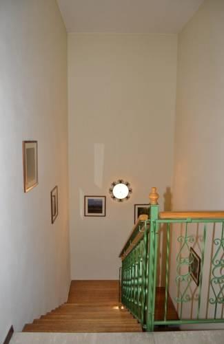 Апартаменты Holiday home Redondesco -MN- 42