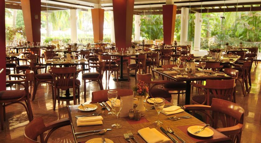 Отель Ocean Breeze Mazatlan by Sea Garden