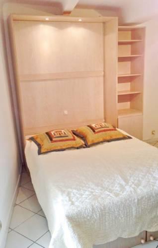 Апартаменты Apartment Figanières EF-1477