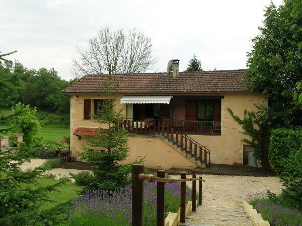 Апартаменты Holiday home Cause de Clerans 37