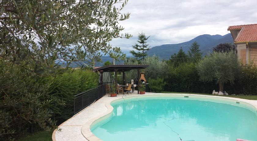 Вилла Appartamento in villa con piscina