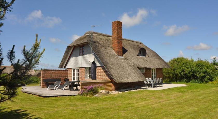Апартаменты Holiday home Hummelmosevej 18