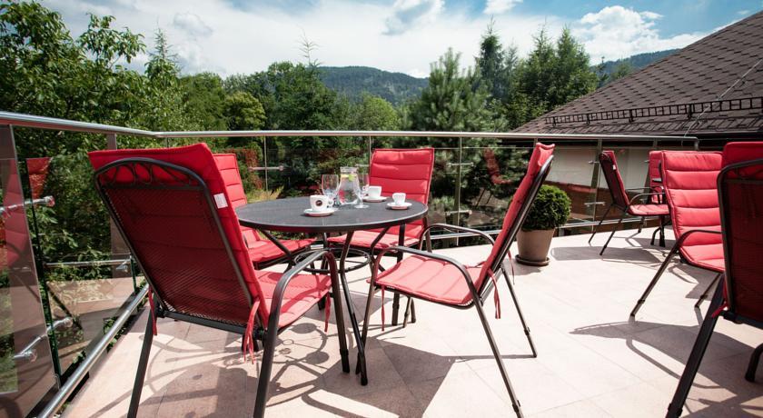 Отель Wróblówka Hotel Restauracja