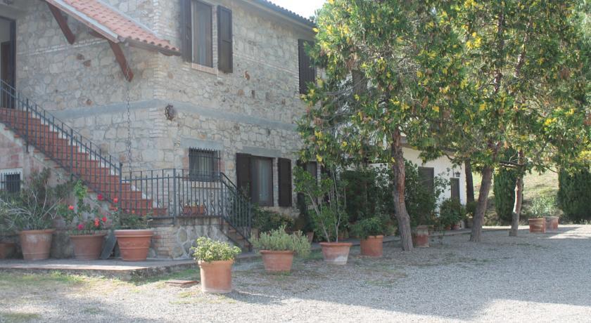 Отель Agriturismo Il Leccione
